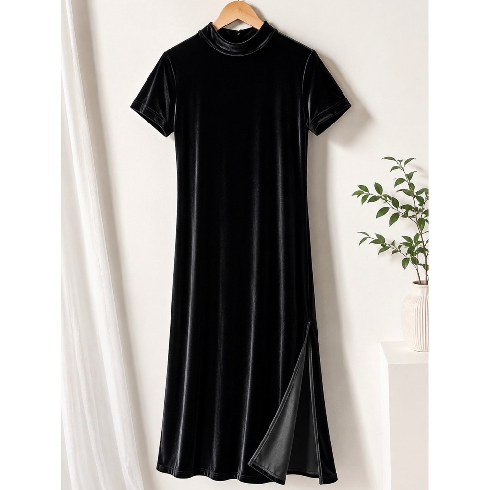 Cassini Black Size Large Velvet Mock Neck Short Sleeve Dress 90s Y2K Whimsigoth